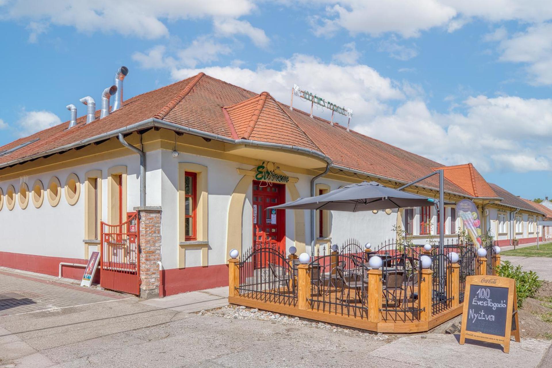 Bed and Breakfast 100 Eves Fogado Szatymaz Exteriér fotografie